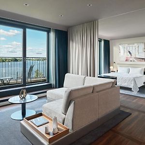 King Suite Balcony Alster Lake View